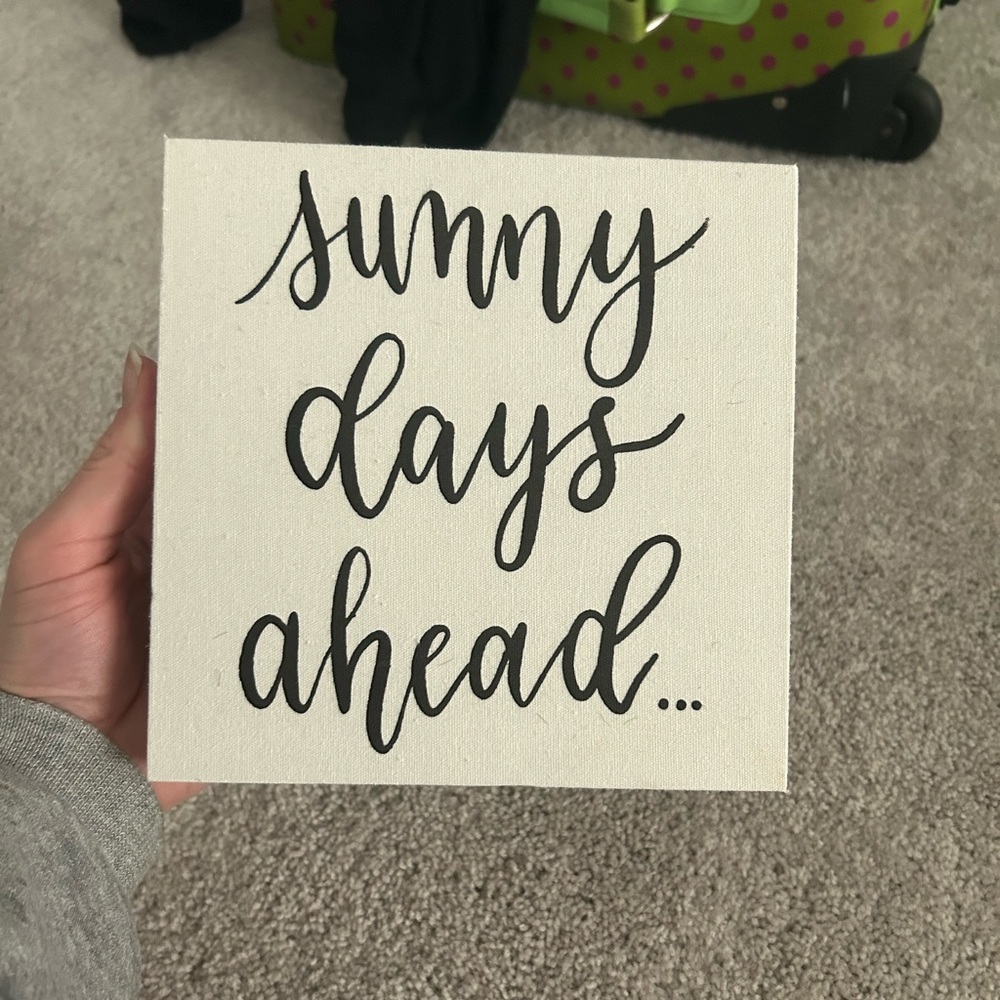 Sunny days ahead decoration